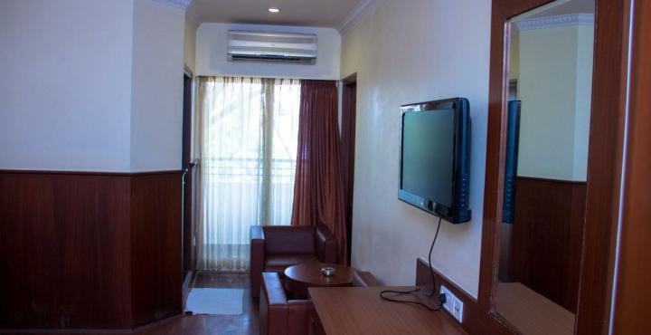 Hotel Noor Empire International Kormangala Бангалор Екстериор снимка