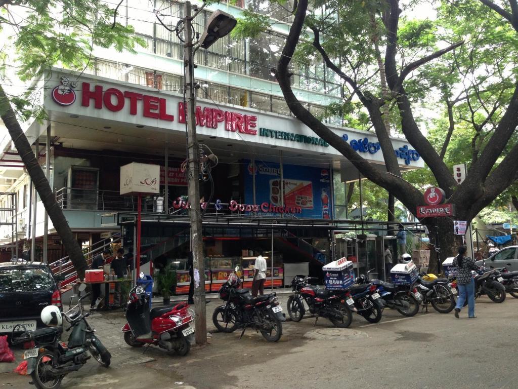 Hotel Noor Empire International Kormangala Бангалор Екстериор снимка